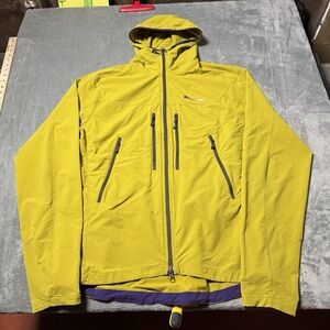 Berghaus Mens RARE Soft Shell Hooded Outdoor Jacket Size L Gorpcore Utility Camp
